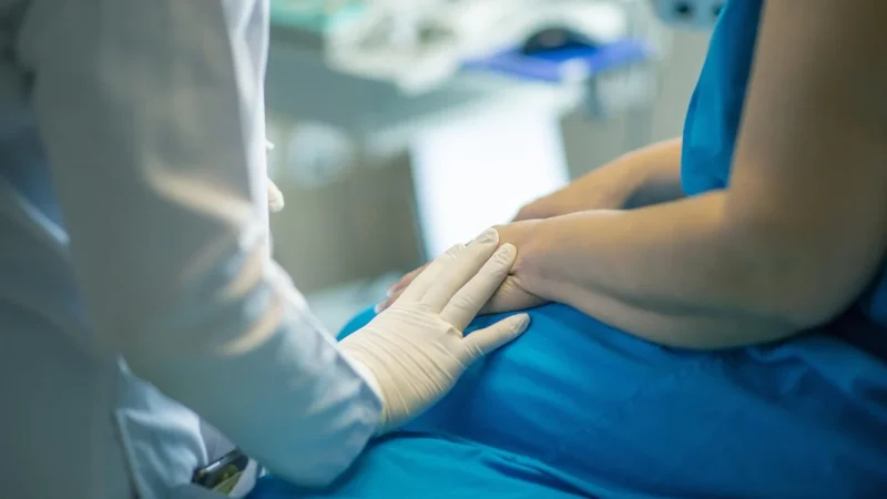 Zabiegi podologiczne a choroby ogólne: bezpieczeństwo pacjentów
